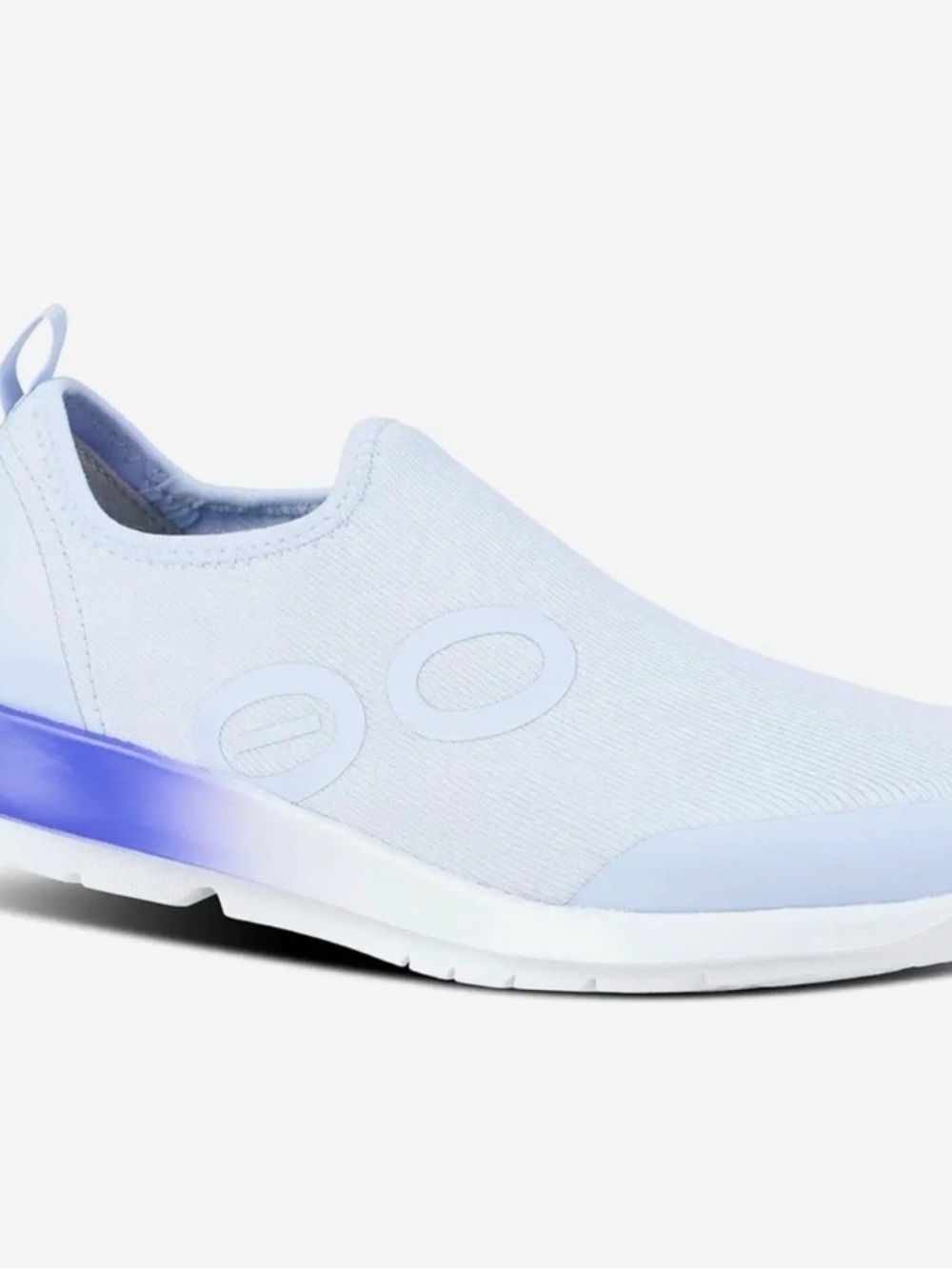 OOFOS Women's OOmg Sport Low Shoe in the Lavender/Purple Jade color way